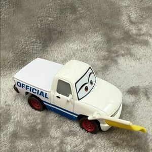 🏎️ Mattel Disney Pixar Cars Kris Revstopski Race Official with Yellow Flag